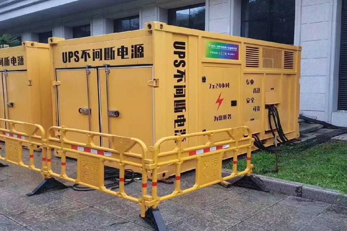 龙河镇发电机租赁施工现场